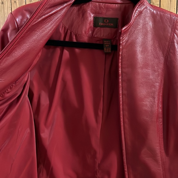 Red leather Danier jacket - Picture 3 of 4